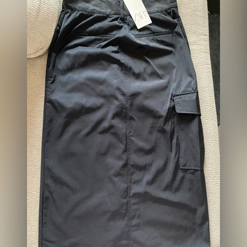 ZARA Nylon Black Cargo Midi Skirt with Zipper Detail- Sue S- NEW - Picture 11 of 12